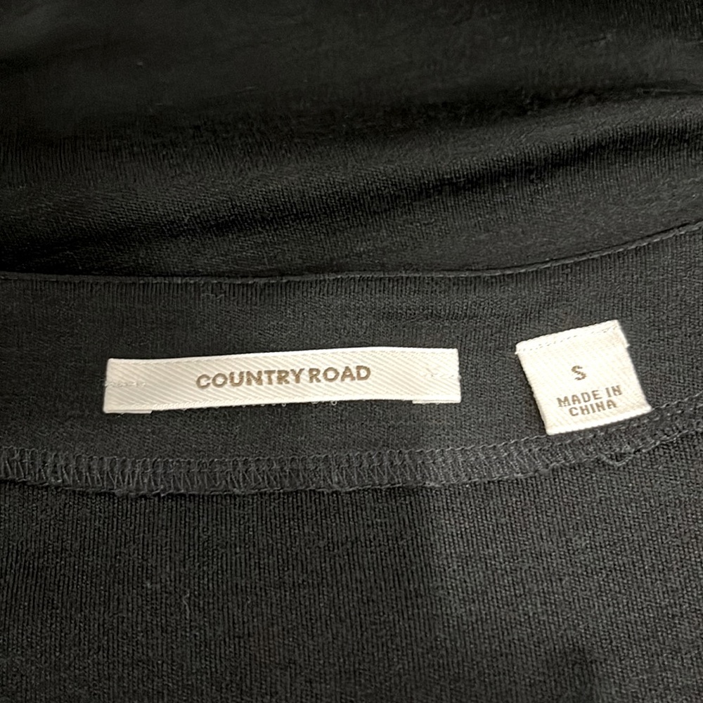 COUNTRY ROAD 100% Merino Wool. Black Midi Dress, Short Sleeve, Relax Fit - Picture 7 of 7
